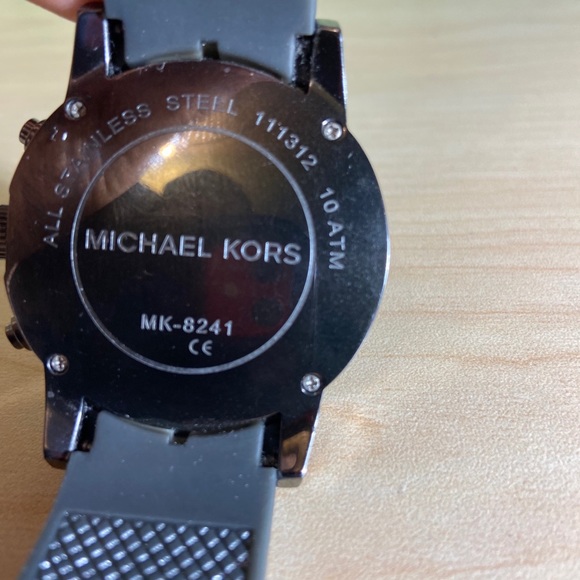 Men’s Michael Kors watch - Picture 4 of 8
